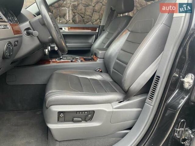 Черный Фольксваген Туарег, объемом двигателя 3.6 л и пробегом 148 тыс. км за 14000 $, фото 8 на Automoto.ua