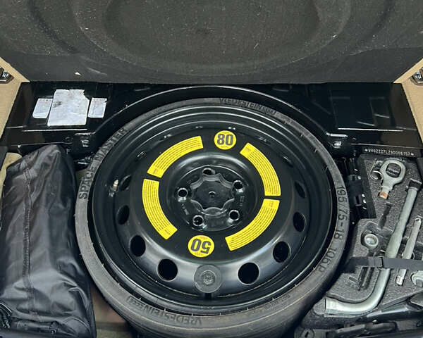 Черный Фольксваген Туарег, объемом двигателя 2.97 л и пробегом 235 тыс. км за 15200 $, фото 45 на Automoto.ua