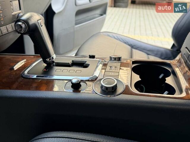 Черный Фольксваген Туарег, объемом двигателя 3.6 л и пробегом 184 тыс. км за 12999 $, фото 24 на Automoto.ua