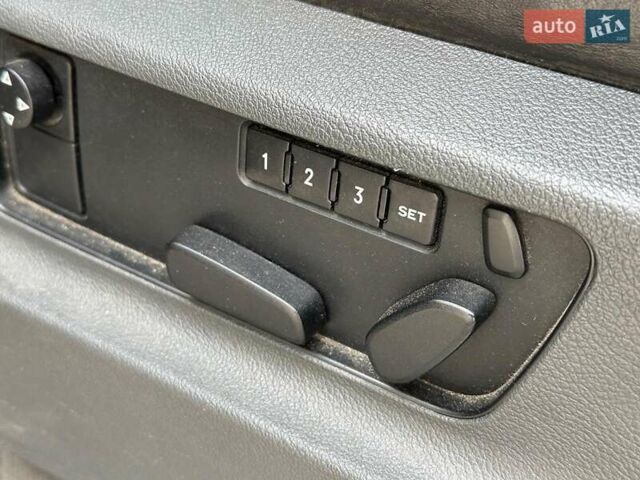 Черный Фольксваген Туарег, объемом двигателя 3 л и пробегом 261 тыс. км за 14440 $, фото 9 на Automoto.ua