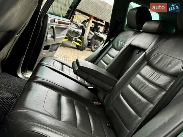 Черный Фольксваген Туарег, объемом двигателя 3 л и пробегом 280 тыс. км за 11700 $, фото 29 на Automoto.ua