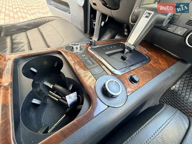 Черный Фольксваген Туарег, объемом двигателя 3.6 л и пробегом 184 тыс. км за 12999 $, фото 74 на Automoto.ua