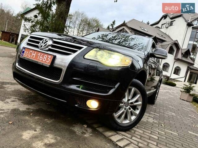 Черный Фольксваген Туарег, объемом двигателя 3 л и пробегом 203 тыс. км за 10999 $, фото 40 на Automoto.ua