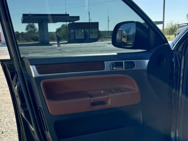 Фольксваген Туарег 2009 в Ровно на Automoto.ua Черный Фольксваген Туарег, объемом двигателя 3 л и пробегом 254 тыс. км за 6800 $, фото 16 на Automoto.ua