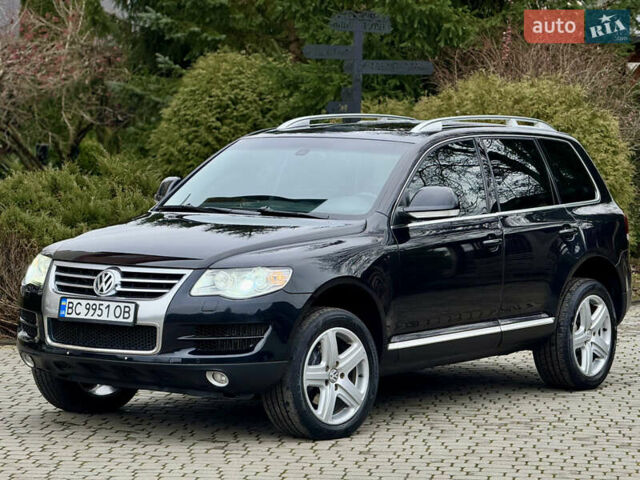Черный Фольксваген Туарег, объемом двигателя 3 л и пробегом 280 тыс. км за 11700 $, фото 3 на Automoto.ua