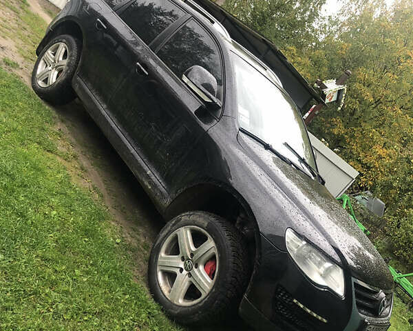 Фольксваген Туарег 2009 в Кременце на Automoto.ua Черный Фольксваген Туарег, объемом двигателя 3 л и пробегом 290 тыс. км за 11000 $, фото 8 на Automoto.ua
