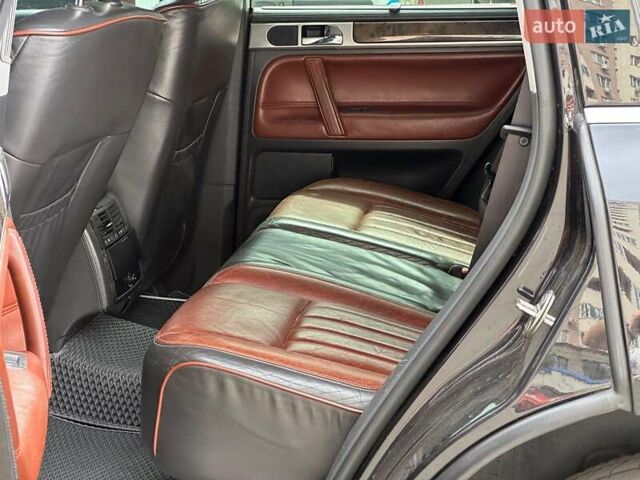 Черный Фольксваген Туарег, объемом двигателя 3 л и пробегом 261 тыс. км за 14440 $, фото 10 на Automoto.ua