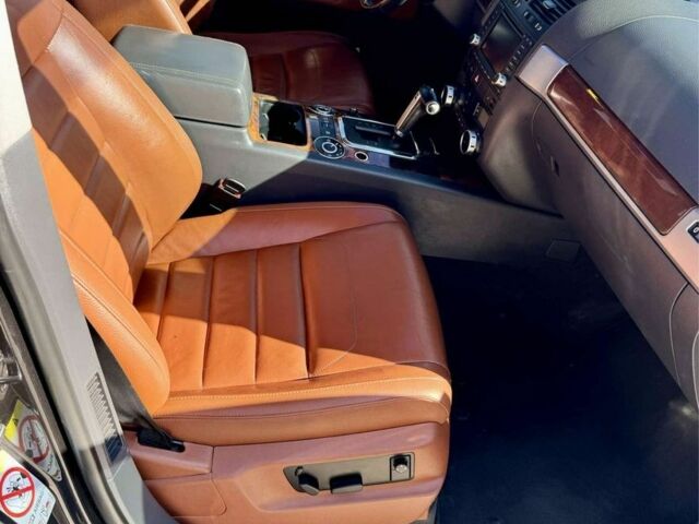 Фольксваген Туарег 2009 в Ровно на Automoto.ua Черный Фольксваген Туарег, объемом двигателя 3 л и пробегом 254 тыс. км за 6800 $, фото 14 на Automoto.ua