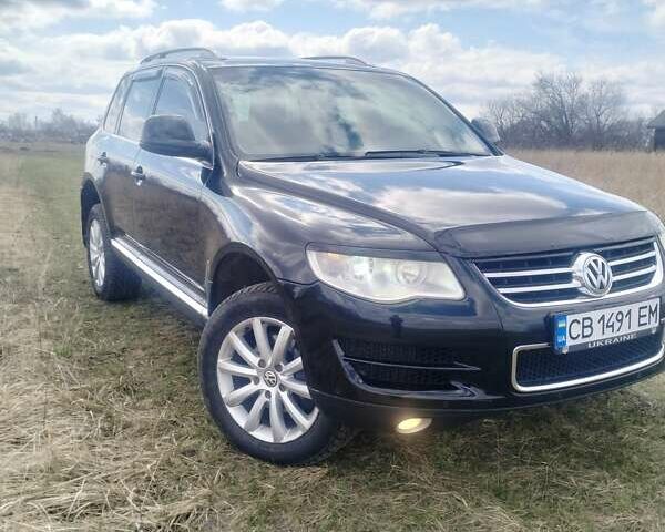 Чорний Фольксваген Туарег, об'ємом двигуна 2.97 л та пробігом 284 тис. км за 12000 $, фото 9 на Automoto.ua