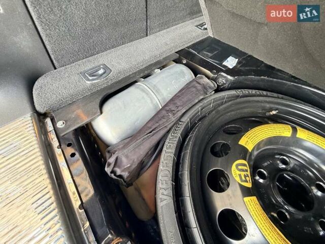 Черный Фольксваген Туарег, объемом двигателя 3.6 л и пробегом 184 тыс. км за 12999 $, фото 85 на Automoto.ua