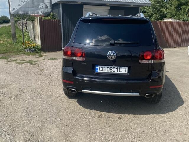 Черный Фольксваген Туарег, объемом двигателя 3 л и пробегом 290 тыс. км за 13350 $, фото 2 на Automoto.ua