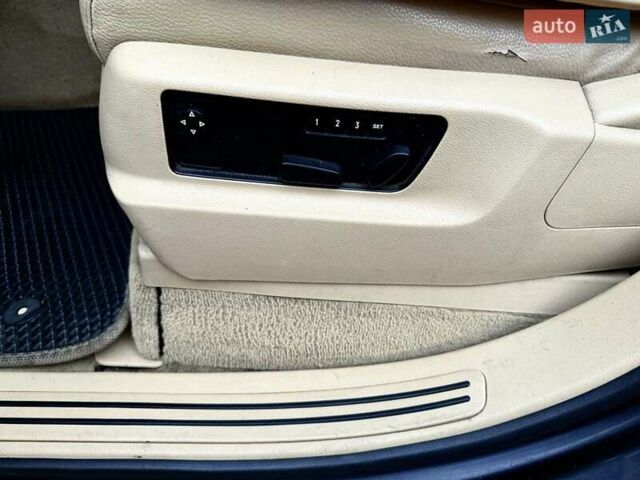 Черный Фольксваген Туарег, объемом двигателя 3 л и пробегом 203 тыс. км за 10999 $, фото 4 на Automoto.ua