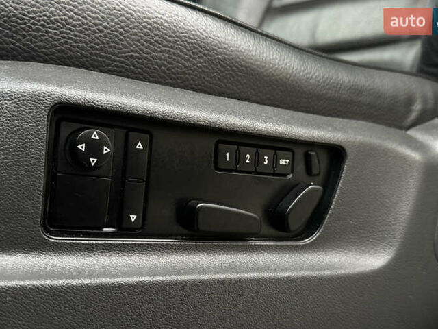 Черный Фольксваген Туарег, объемом двигателя 3 л и пробегом 280 тыс. км за 11700 $, фото 26 на Automoto.ua