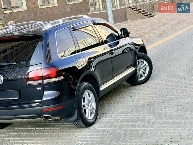 Черный Фольксваген Туарег, объемом двигателя 3.6 л и пробегом 184 тыс. км за 12999 $, фото 48 на Automoto.ua