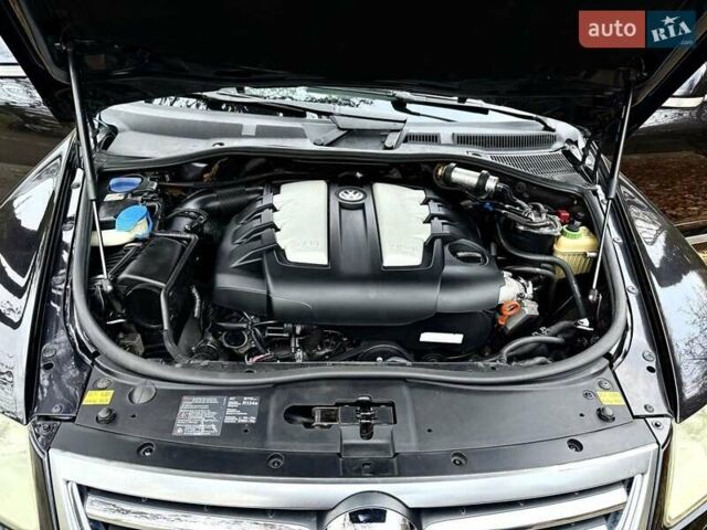 Черный Фольксваген Туарег, объемом двигателя 3 л и пробегом 203 тыс. км за 10999 $, фото 14 на Automoto.ua