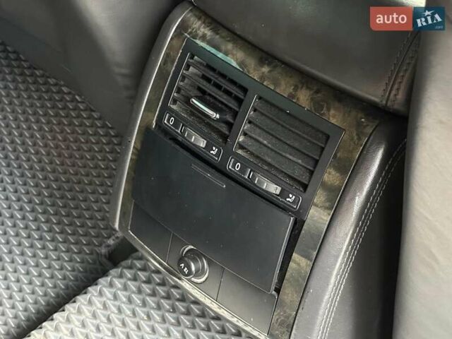 Черный Фольксваген Туарег, объемом двигателя 3 л и пробегом 261 тыс. км за 14440 $, фото 14 на Automoto.ua