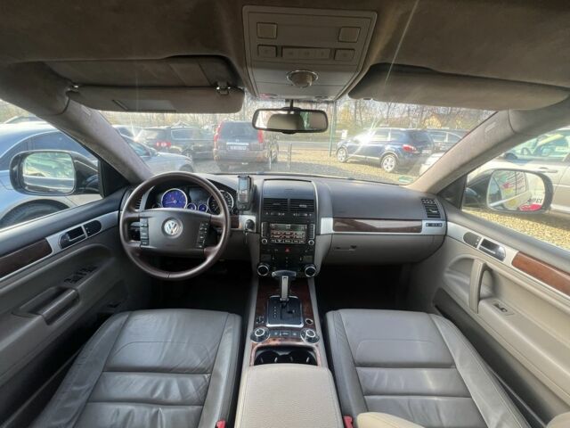 Черный Фольксваген Туарег, объемом двигателя 3 л и пробегом 264 тыс. км за 11799 $, фото 11 на Automoto.ua