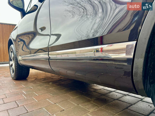 Черный Фольксваген Туарег, объемом двигателя 2.97 л и пробегом 257 тыс. км за 15800 $, фото 16 на Automoto.ua