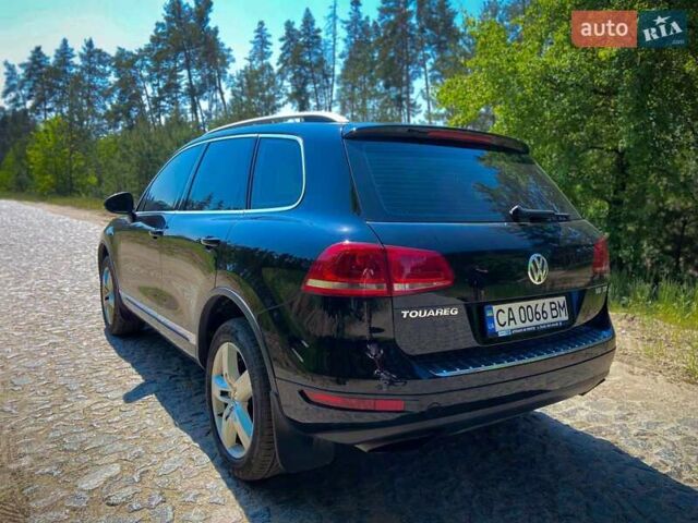 Чорний Фольксваген Туарег, об'ємом двигуна 2.97 л та пробігом 330 тис. км за 14900 $, фото 4 на Automoto.ua