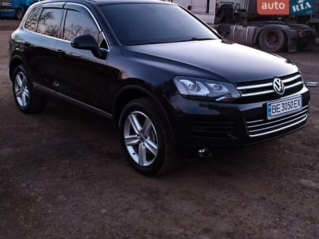 Чорний Фольксваген Туарег, об'ємом двигуна 3 л та пробігом 267 тис. км за 24000 $, фото 2 на Automoto.ua