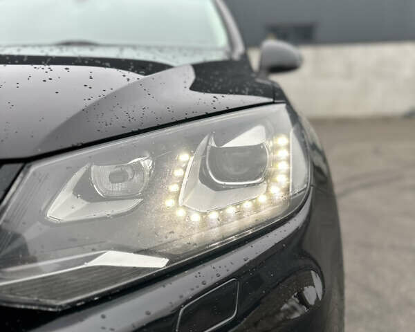 Чорний Фольксваген Туарег, об'ємом двигуна 3 л та пробігом 130 тис. км за 16900 $, фото 18 на Automoto.ua