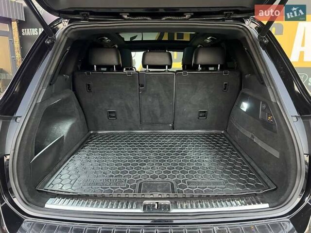 Черный Фольксваген Туарег, объемом двигателя 2.97 л и пробегом 298 тыс. км за 18900 $, фото 10 на Automoto.ua