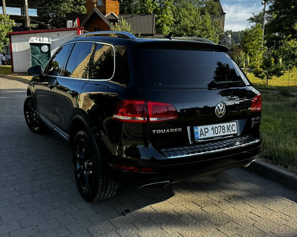 Чорний Фольксваген Туарег, об'ємом двигуна 2.97 л та пробігом 340 тис. км за 18500 $, фото 4 на Automoto.ua