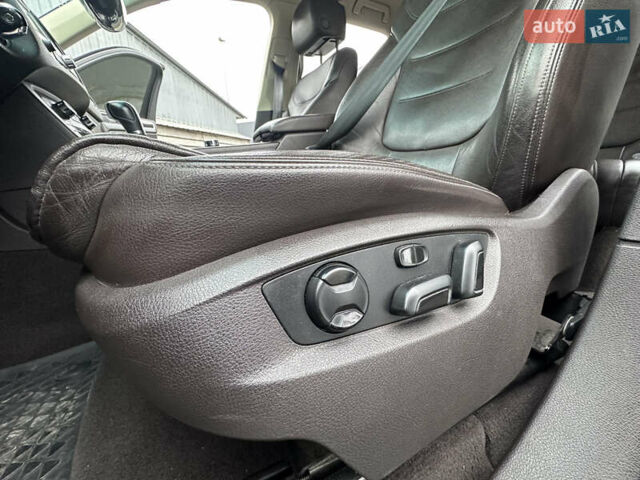 Чорний Фольксваген Туарег, об'ємом двигуна 3 л та пробігом 130 тис. км за 16900 $, фото 39 на Automoto.ua