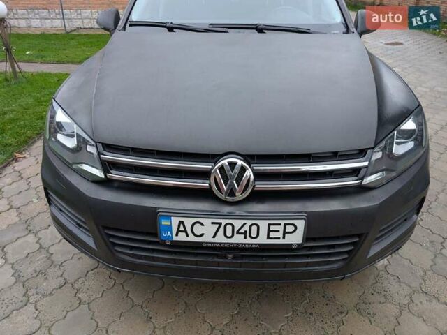 Черный Фольксваген Туарег, объемом двигателя 2.97 л и пробегом 320 тыс. км за 17500 $, фото 11 на Automoto.ua