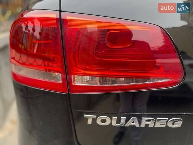 Чорний Фольксваген Туарег, об'ємом двигуна 2.97 л та пробігом 330 тис. км за 14900 $, фото 26 на Automoto.ua