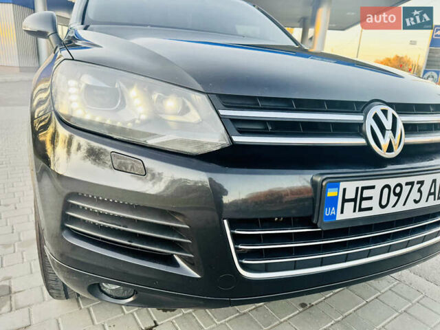 Черный Фольксваген Туарег, объемом двигателя 2.97 л и пробегом 400 тыс. км за 16000 $, фото 17 на Automoto.ua