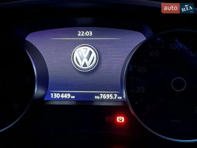 Чорний Фольксваген Туарег, об'ємом двигуна 3 л та пробігом 130 тис. км за 16900 $, фото 60 на Automoto.ua