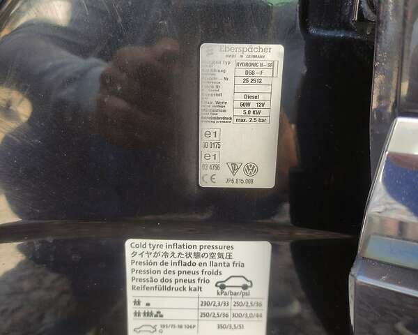 Черный Фольксваген Туарег, объемом двигателя 3 л и пробегом 440 тыс. км за 20999 $, фото 43 на Automoto.ua