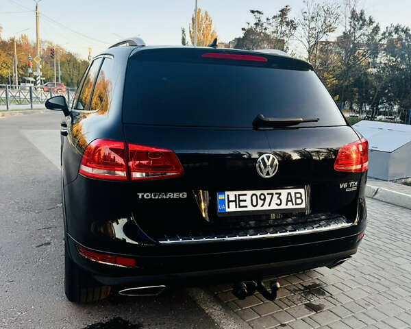 Черный Фольксваген Туарег, объемом двигателя 2.97 л и пробегом 400 тыс. км за 16000 $, фото 4 на Automoto.ua