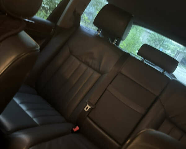 Черный Фольксваген Туарег, объемом двигателя 3 л и пробегом 255 тыс. км за 14500 $, фото 6 на Automoto.ua