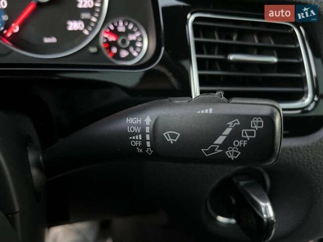 Черный Фольксваген Туарег, объемом двигателя 2.97 л и пробегом 298 тыс. км за 18900 $, фото 19 на Automoto.ua