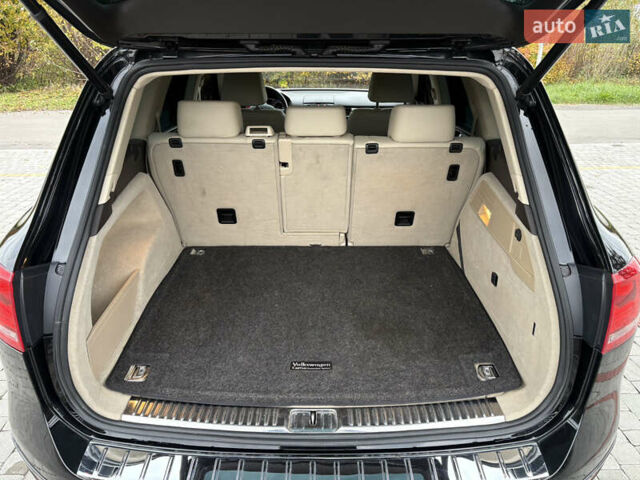 Фольксваген Туарег 2010 в Староконстантинов на Automoto.ua Черный Фольксваген Туарег, объемом двигателя 3 л и пробегом 150 тыс. км за 17800 $, фото 38 на Automoto.ua