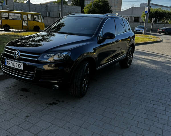 Чорний Фольксваген Туарег, об'ємом двигуна 2.97 л та пробігом 340 тис. км за 18500 $, фото 2 на Automoto.ua