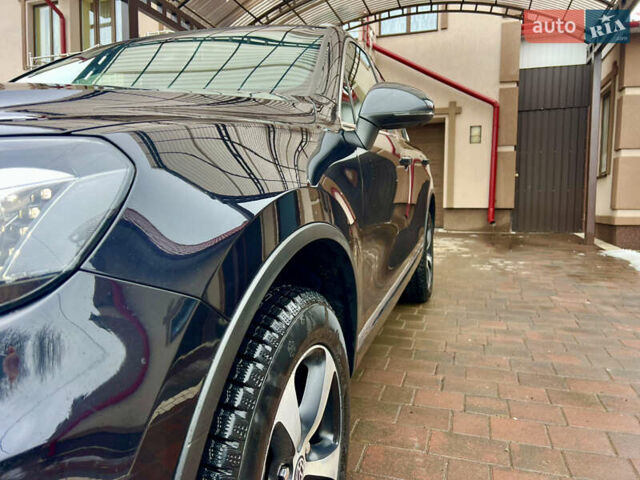 Черный Фольксваген Туарег, объемом двигателя 2.97 л и пробегом 257 тыс. км за 15800 $, фото 11 на Automoto.ua