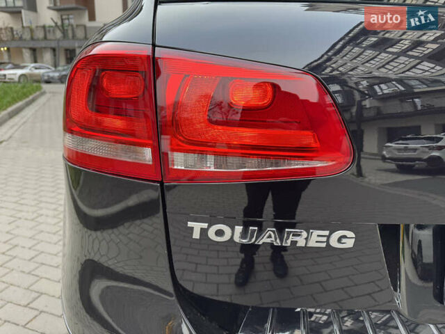 Черный Фольксваген Туарег, объемом двигателя 2.97 л и пробегом 356 тыс. км за 15900 $, фото 45 на Automoto.ua