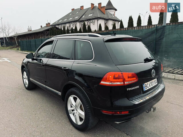 Черный Фольксваген Туарег, объемом двигателя 3 л и пробегом 280 тыс. км за 14500 $, фото 6 на Automoto.ua
