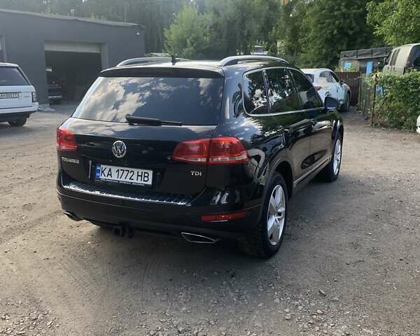 Черный Фольксваген Туарег, объемом двигателя 2.97 л и пробегом 320 тыс. км за 16900 $, фото 3 на Automoto.ua