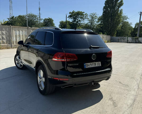 Черный Фольксваген Туарег, объемом двигателя 3 л и пробегом 170 тыс. км за 14999 $, фото 5 на Automoto.ua