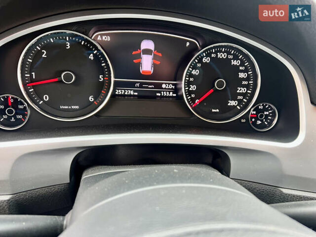 Черный Фольксваген Туарег, объемом двигателя 2.97 л и пробегом 257 тыс. км за 15800 $, фото 20 на Automoto.ua