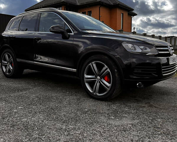 Черный Фольксваген Туарег, объемом двигателя 2.97 л и пробегом 281 тыс. км за 22500 $, фото 58 на Automoto.ua