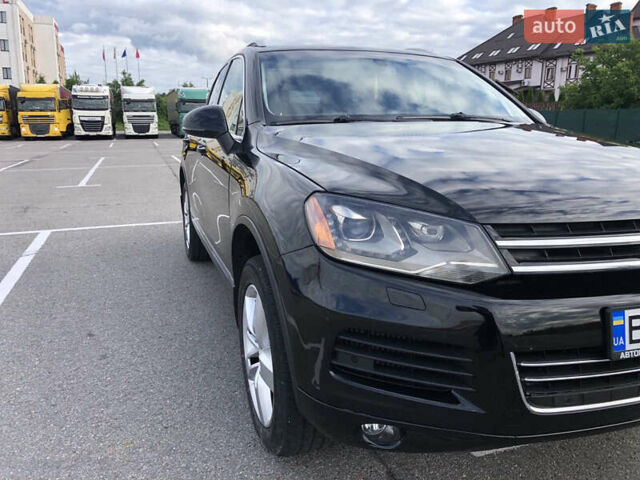 Черный Фольксваген Туарег, объемом двигателя 2.97 л и пробегом 332 тыс. км за 16900 $, фото 4 на Automoto.ua