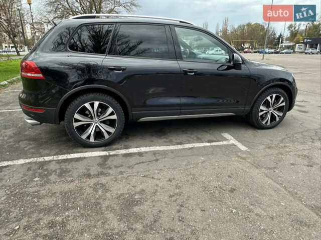 Черный Фольксваген Туарег, объемом двигателя 3 л и пробегом 310 тыс. км за 20800 $, фото 9 на Automoto.ua
