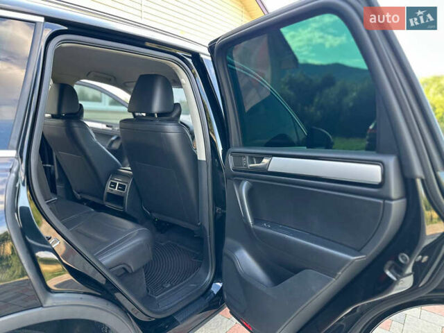 Чорний Фольксваген Туарег, об'ємом двигуна 2.97 л та пробігом 204 тис. км за 16500 $, фото 44 на Automoto.ua