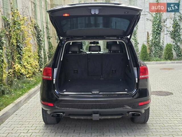 Черный Фольксваген Туарег, объемом двигателя 3 л и пробегом 180 тыс. км за 15499 $, фото 53 на Automoto.ua