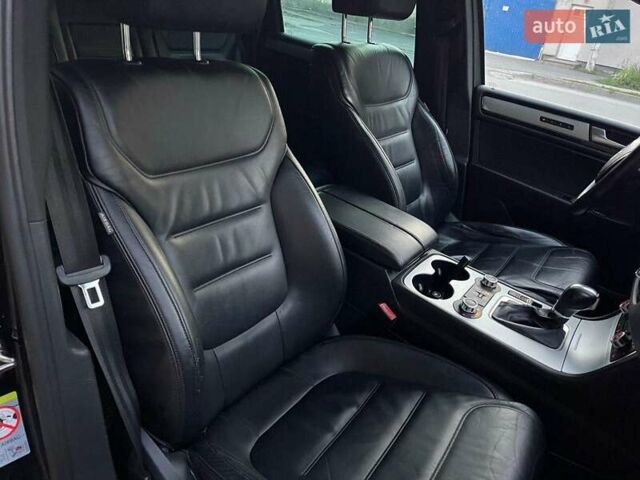 Чорний Фольксваген Туарег, об'ємом двигуна 2.97 л та пробігом 288 тис. км за 22450 $, фото 11 на Automoto.ua